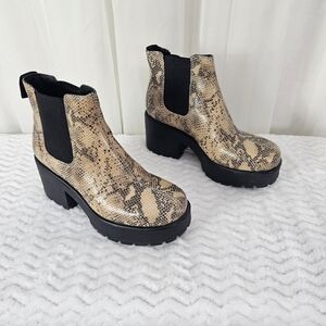 Vagabond Leather Snake Print Chunky Platform Chelsea Boots Tan Black Size 36